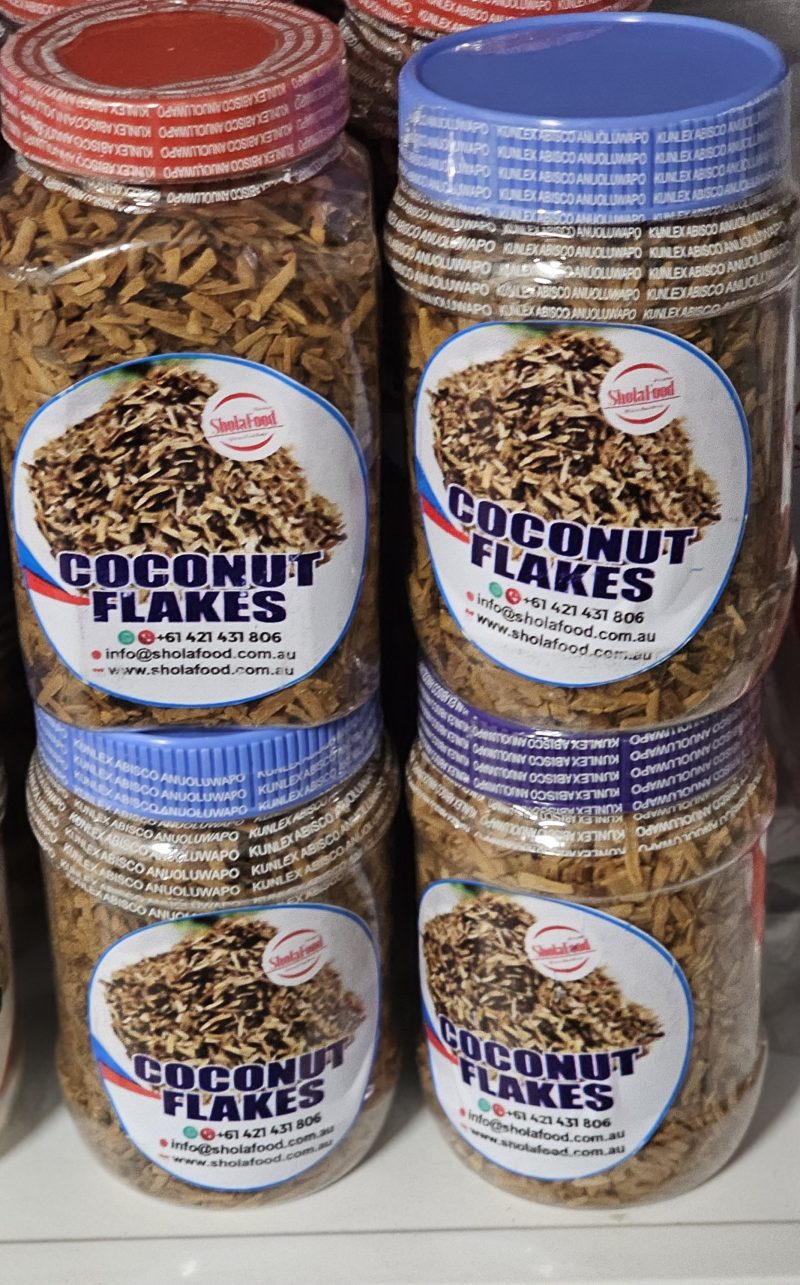 Coconut flakes